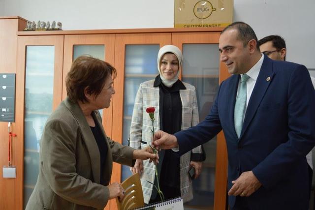 https://content.yeniyuzyil.edu.tr/upload/galeri/2023/6380/big/17.JPG