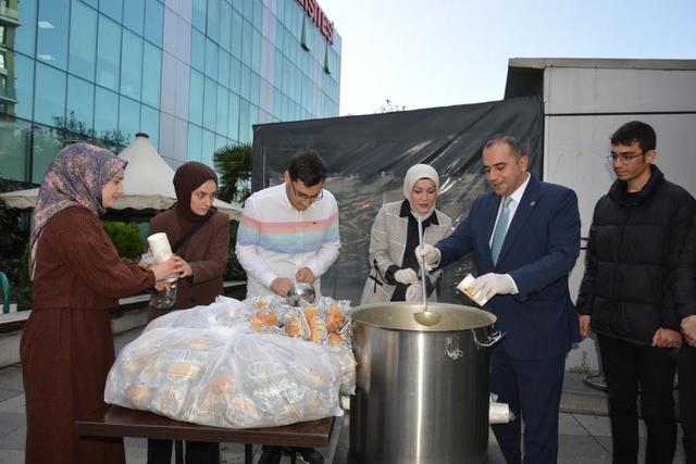 https://content.yeniyuzyil.edu.tr/upload/galeri/2023/6380/big/36.JPG