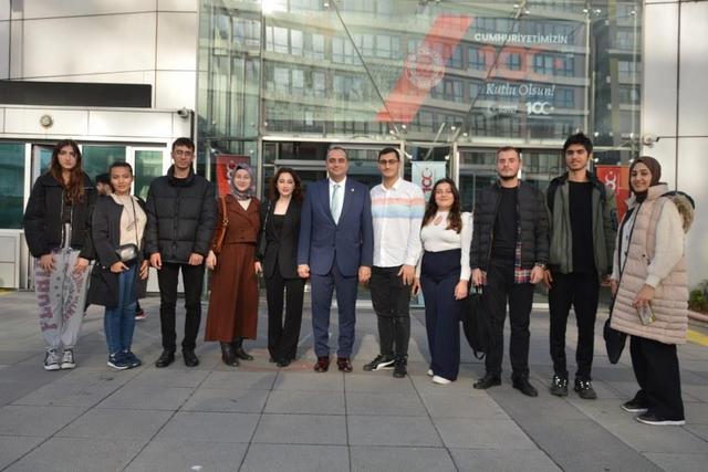 https://content.yeniyuzyil.edu.tr/upload/galeri/2023/6380/big/46.JPG