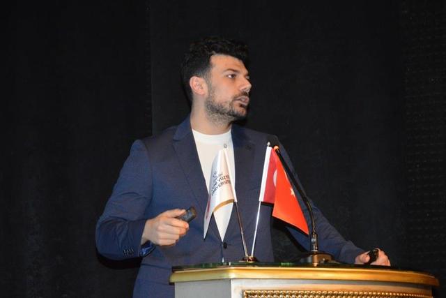 https://content.yeniyuzyil.edu.tr/upload/galeri/2023/6438/big/6.JPG
