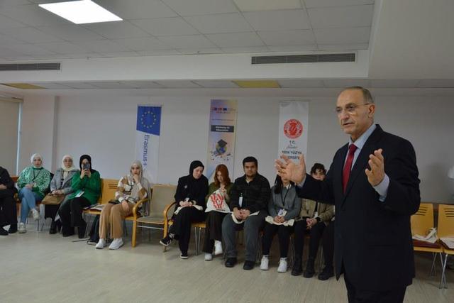 https://content.yeniyuzyil.edu.tr/upload/galeri/2024/6486/big/9.JPG