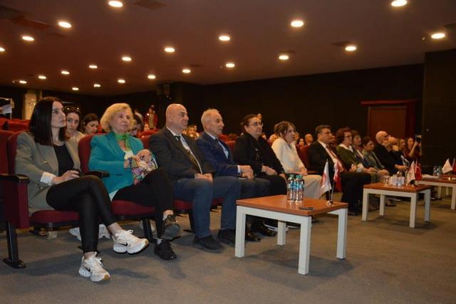 https://content.yeniyuzyil.edu.tr/upload/galeri/2024/6714/big/2.JPG