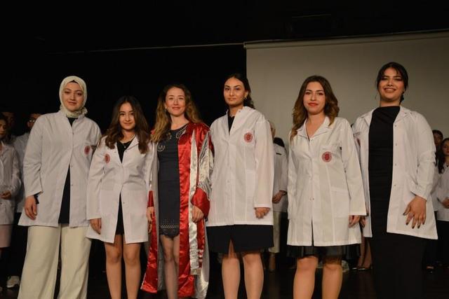 https://content.yeniyuzyil.edu.tr/upload/galeri/2024/6719/big/32.JPG