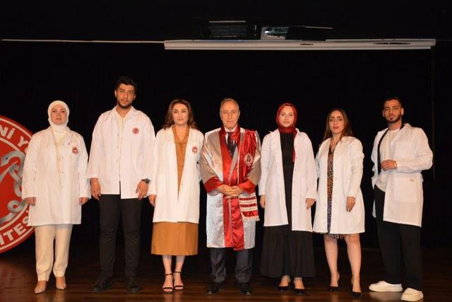 https://content.yeniyuzyil.edu.tr/upload/galeri/2024/6721/big/14.JPG