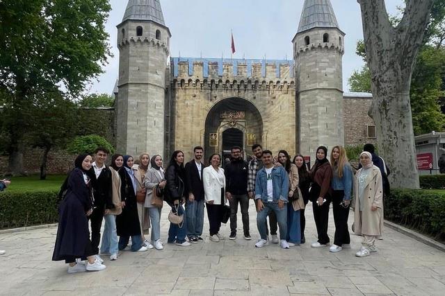 https://content.yeniyuzyil.edu.tr/upload/galeri/2024/6729/big/2.JPG