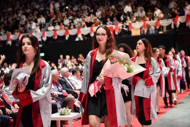 https://content.yeniyuzyil.edu.tr/upload/galeri/2024/6892/big/7.jpg