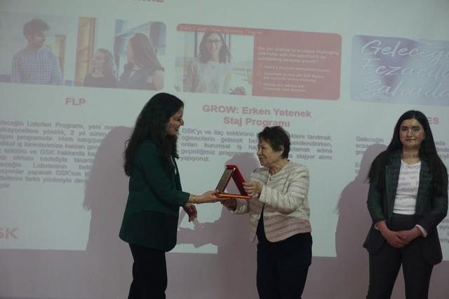 https://content.yeniyuzyil.edu.tr/upload/galeri/2024/6918/big/5.jpg