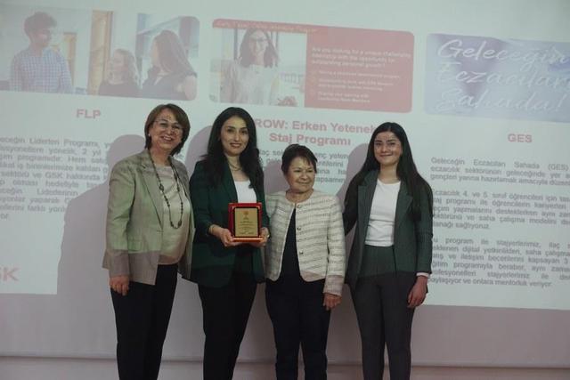 https://content.yeniyuzyil.edu.tr/upload/galeri/2024/6918/big/6.jpg