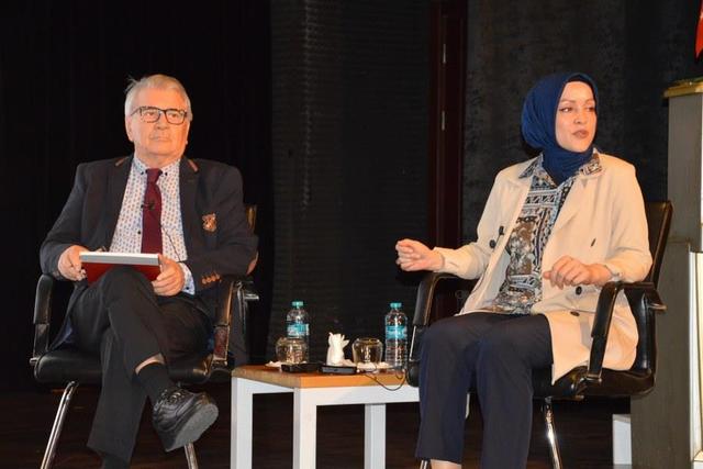 https://content.yeniyuzyil.edu.tr/upload/galeri/2024/7096/big/13.JPG