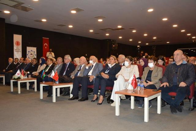 https://content.yeniyuzyil.edu.tr/upload/galeri/2024/7096/big/3.JPG