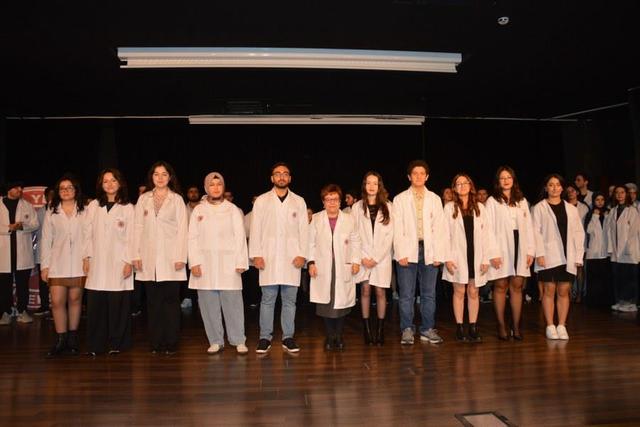 https://content.yeniyuzyil.edu.tr/upload/galeri/2024/7132/big/14.JPG