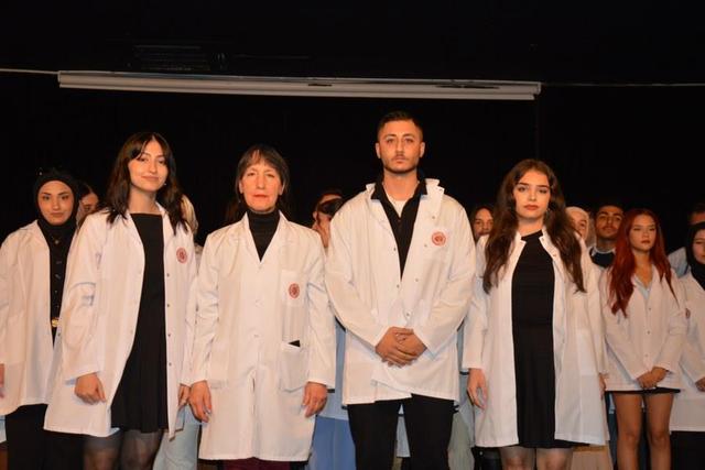 https://content.yeniyuzyil.edu.tr/upload/galeri/2024/7132/big/32.JPG