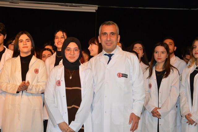 https://content.yeniyuzyil.edu.tr/upload/galeri/2024/7132/big/36.JPG