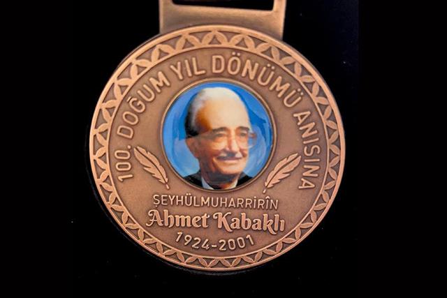 https://content.yeniyuzyil.edu.tr/upload/galeri/2025/7223/big/2.jpg
