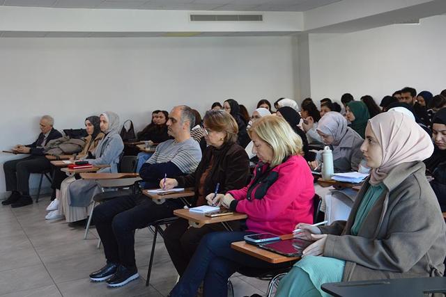 https://content.yeniyuzyil.edu.tr/upload/galeri/2025/7229/big/3.JPG