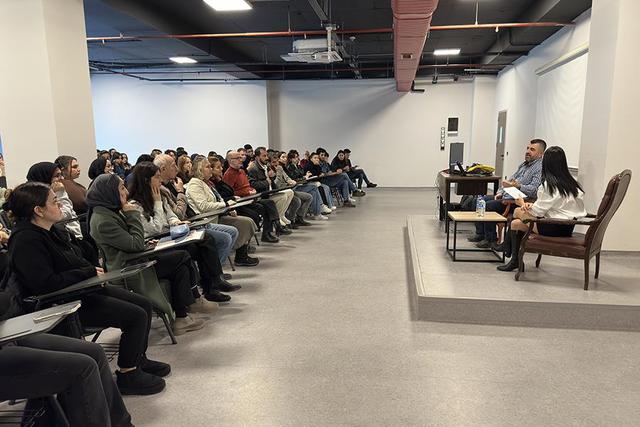 https://content.yeniyuzyil.edu.tr/upload/galeri/2025/7238/big/3.jpg