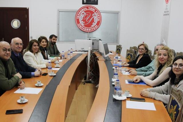 https://content.yeniyuzyil.edu.tr/upload/galeri/2025/7244/big/4.jpg