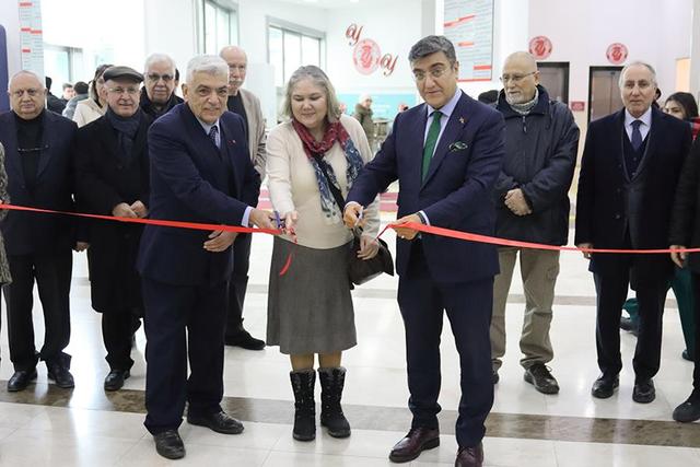 https://content.yeniyuzyil.edu.tr/upload/galeri/2025/7272/big/1.JPG