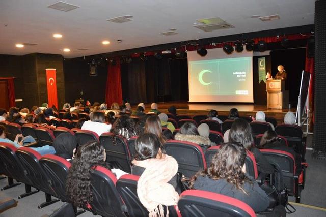 https://content.yeniyuzyil.edu.tr/upload/galeri/2025/7318/big/4.JPG