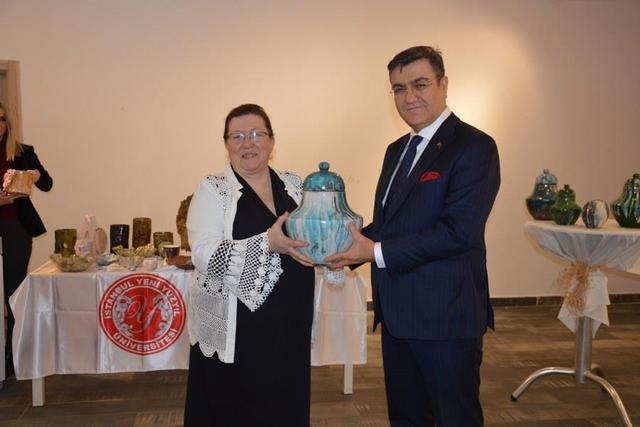https://content.yeniyuzyil.edu.tr/upload/galeri/2025/7328/big/4.JPG