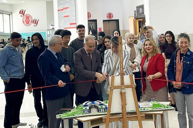 https://content.yeniyuzyil.edu.tr/upload/galeri/2025/7367/big/9.jpeg