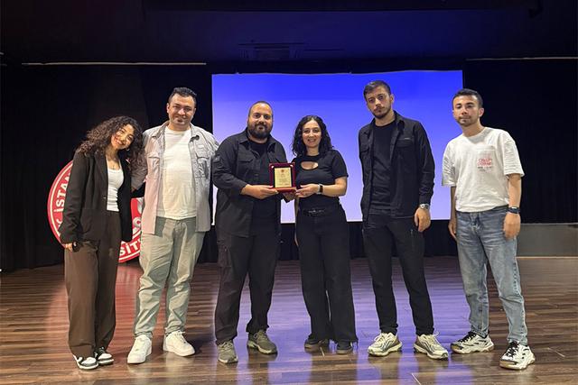 https://cmsapi.yeniyuzyil.edu.tr/news-media/big/11d0b46c-59b2-4c24-9ac7-5a6217915b8ffoto3.jpg