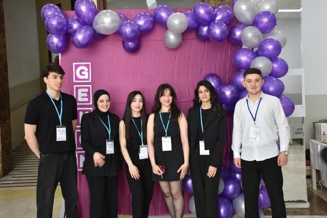 https://cmsapi.yeniyuzyil.edu.tr/news-media/big/26879d24-5604-43f2-80b4-df11a9fdac8319.jpg