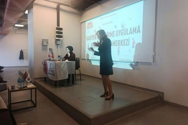 https://cmsapi.yeniyuzyil.edu.tr/news-media/big/689c5530-1096-4a40-b341-57e3a281bc4a7.jpg