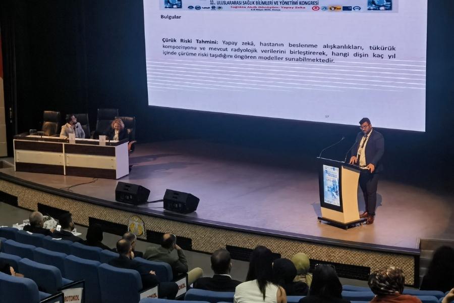 https://cmsapi.yeniyuzyil.edu.tr/news-media/big/a30126a9-190f-4dda-9d85-38ece444657c1-4.jpg