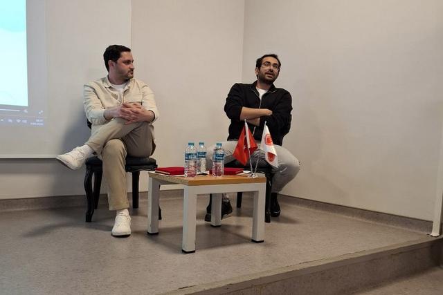 https://cmsapi.yeniyuzyil.edu.tr/news-media/big/b73bf8bb-222a-4c06-a6ba-843ab21b6f391.jpg