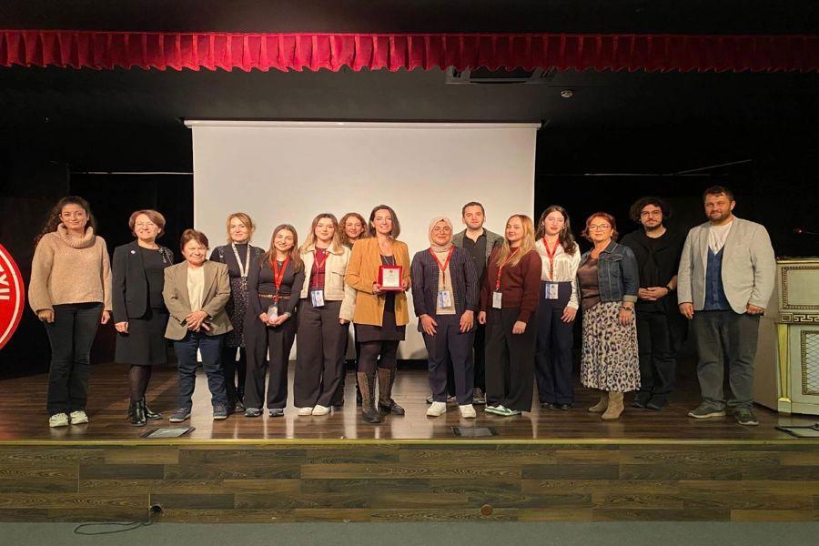https://cmsapi.yeniyuzyil.edu.tr/news-media/big/cca89e37-290e-4cdb-b493-ff0c796182751733836651150.jpg
