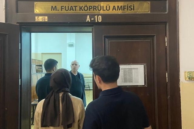 https://cmsapi.yeniyuzyil.edu.tr/news-media/big/f648c5f7-253e-4c4e-964d-d391885a43652-3.jpg